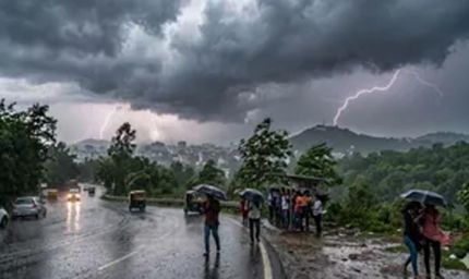 भोपाल-जबलपुर समेत 28 जिलों में बारिश, सीहोर में 61 किमी/घंटा की रफ्तार से चली आंधी; जानें MP में कब पहुंचेगा मानसून
