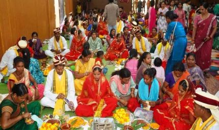 मुख्यमंत्री कन्या विवाह योजना के तहत जगदलपुर में 17 जोड़ों ने थामा एक-दूजे का हाथ