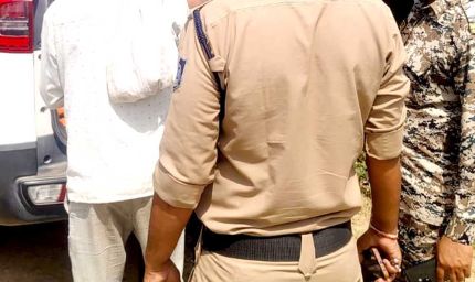 मुरैना के डायल-112 हीरोज कुएँ में गिरकर घायल हुए 45 वर्षीय व्यक्ति को पहुँचाया अस्पताल