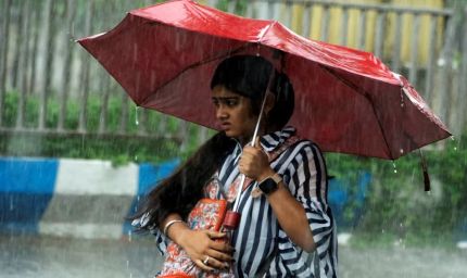 Weather Update: 17 राज्यों में भारी बारिश का अलर्ट, चक्रवाती तूफान की चेतावनी; मॉनसून ने पकड़ी रफ्तार