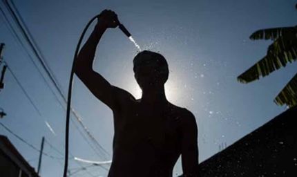 यूपी में मानसून की एंट्री में अभी इंतजार, 45°C तक पहुंचा पारा; मौसम विशेषज्ञों ने जताई नई चिंता