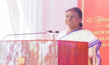 विकास और संस्कृति का संतुलन ही सशक्त और समृद्ध समाज की आधारशिला : राष्ट्रपति मुर्मु