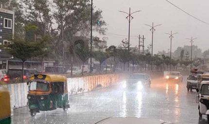 इंदौर में झमाझम बारिश से बदला मौसम, 27 जून के बाद पूरे MP में मानसून की दस्तक के आसार