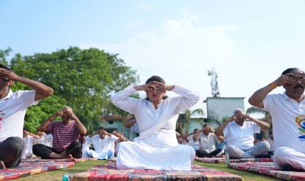 छत्तीसगढ़ में योग दिवस समारोह, योग को जीवन का हिस्सा बनाने का दिया आह्वान