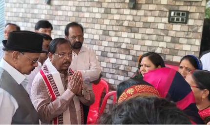 कोरिया नौगई हत्याकांड: पीड़ित परिवारों से मिले मंत्री नेताम, CBI जांच और बुलडोजर कार्रवाई की उठी मांग