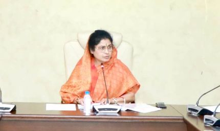 लापरवाह ठेकेदारों एक्शन की तैयारी, राज्यमंत्री गौर ने ब्लैक लिस्ट करने के दिए निर्देश