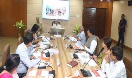 दुधारू पशुओं की वितरण पद्धति का आधार अति-गरीब को प्राथमिकता हो: राज्यपाल पटेल