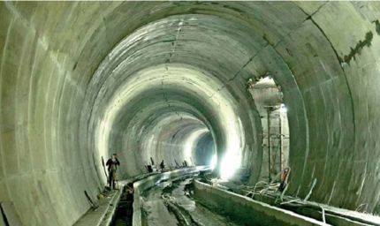 धार की टीही टनल का काम अधूरा, 60 मीटर खुदाई बाकी; 12 मीटर में बिछाया गया ट्रैक