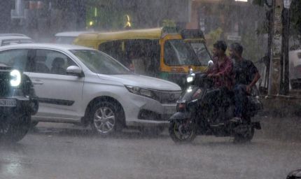 MP Weather Update: 15 जिलों में झमाझम बारिश, 2 दिन में भोपाल-उज्जैन पहुंचेगा मानसून; ग्वालियर-चंबल में इंतजार जारी
