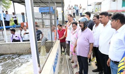 रायपुर का निरीक्षण करने में स्कूटी से निकले उप मुख्यमंत्री अरुण साव