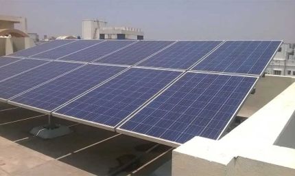 ग्रिड में भेजी गई अतिरिक्त सोलर बिजली निर्धारित दर पर खरीदी जाएगी