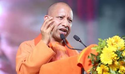 अयोध्या बनाम मथुरा राजनीति गरमाई: योगी का अखिलेश पर तीखा हमला