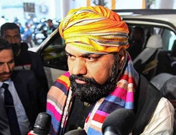 ‘पिता, पुत्र और पत्नी के लिए अलग आवास नहीं चलेगा’, सम्राट चौधरी का लालू परिवार पर बड़ा हमला