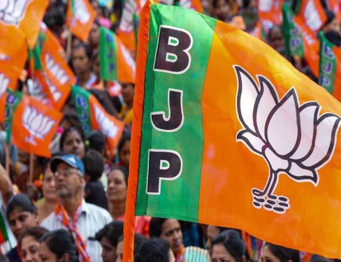 नीलामी में BJP का बड़ा दांव, 45 करोड़ की बोली लगाकर बिल्डरों को पछाड़ खरीदी जमीन