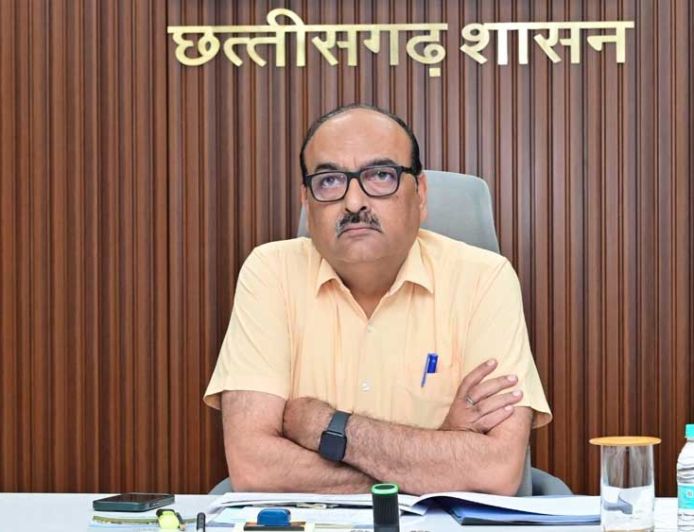 राज्य स्तरीय स्वीकृति एवं निगरानी समिति की बैठक मुख्य सचिव की अध्यक्षता में सम्पन्न