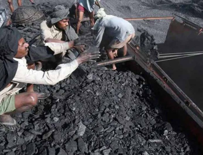 सीएमपीएफ की नई व्यवस्था, रिटायरमेंट पर मिलेगा कोयला कर्मियों को पीएफ और पेंशन
