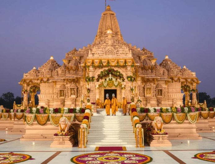 राम मंदिर दान चोरी आरोप पर नया मोड़, ट्रस्ट ने CM योगी से SIT जांच की मांग की