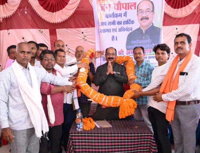 उप मुख्यमंत्री  अरुण साव ने 5 गांवों में लगाई चौपाल