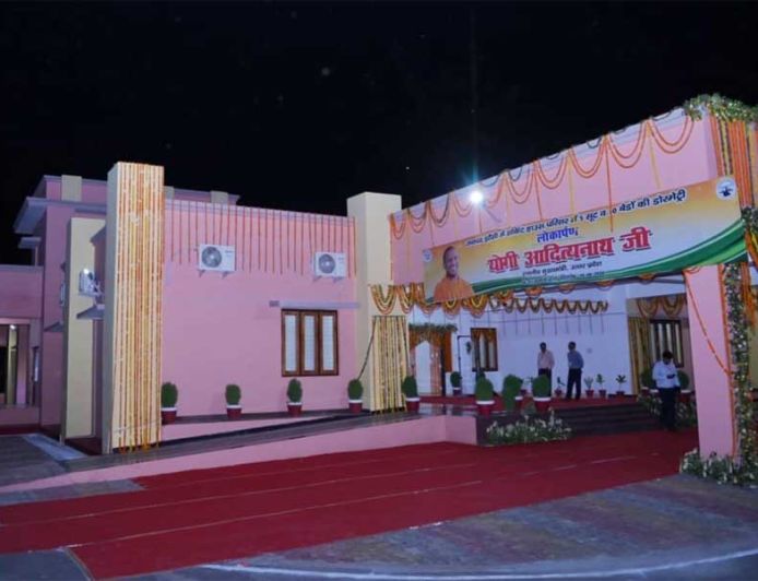 कांग्रेस व सपा सरकारों ने ललितपुर को कुल मिलाकर 1500 करोड़ रुपये भी नहीं दिए होंगे: मुख्यमंत्री