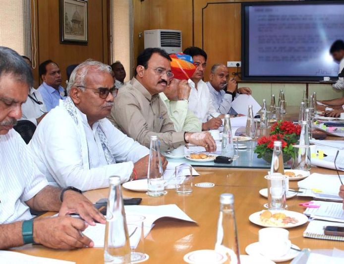 भजनलाल सरकार की बैठक में विकास योजनाओं के लिए भूमि आवंटन पर मंथन
