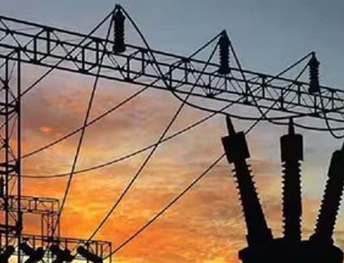 लखनऊ बिजली योजना: 550 करोड़ का प्रोजेक्ट, 2031 तक बदलेगा पुराने शहर का सिस्टम