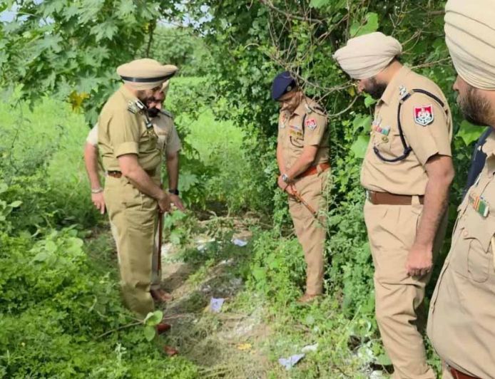 अमृतसर में पुलिस-बदमाशों के बीच मुठभेड़, 2 कथित शूटर गिरफ्तार; एक के पैर में लगी गोली