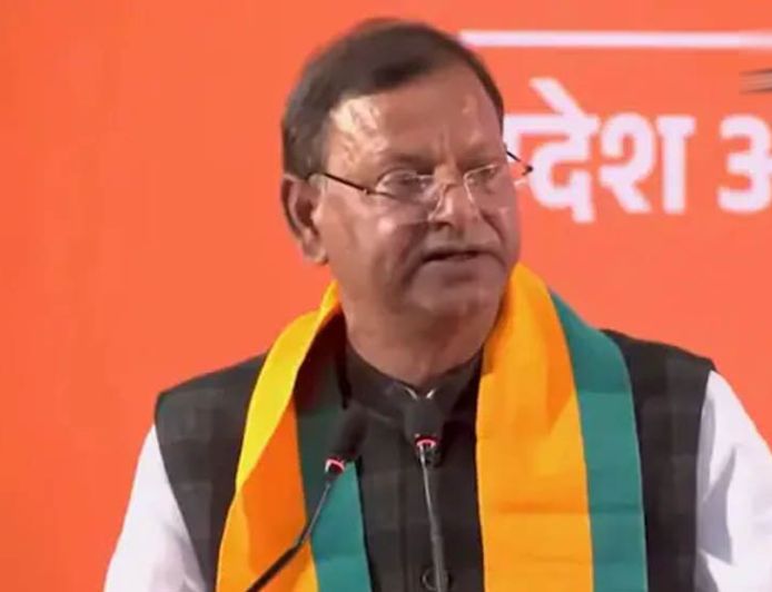 UP BJP की नई टीम घोषित, राजनाथ सिंह के बेटे नीरज और पूजा पाल बने उपाध्यक्ष; 46 नेताओं को मिली जिम्मेदारी