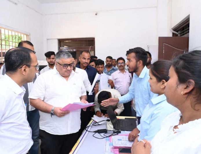 संभाग स्तरीय रोजगार मेले में युवाओं का बढ़ाया उत्साह, मंत्री  राजेश अग्रवाल बोले— प्रतिभा और कौशल को मिलेगा बेहतर अवसर