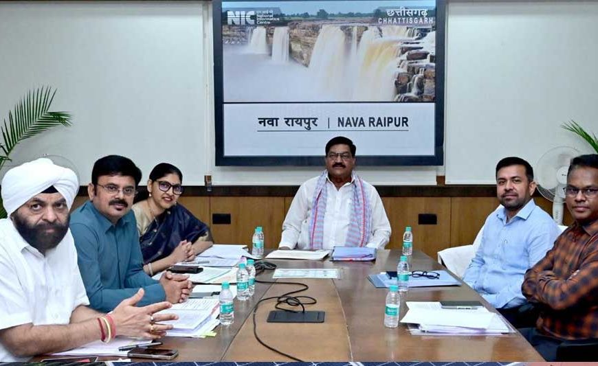 खाद्य मंत्री  दयालदास बघेल की अध्यक्षता में  मंत्री मण्डलीय उप समिति की बैठक सम्पन्न