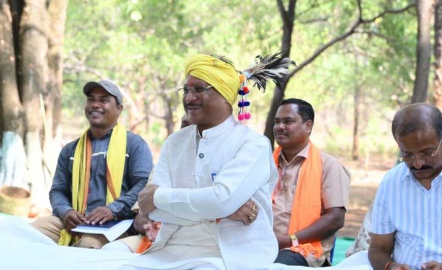 सुशासन तिहार के तहत मुख्यमंत्री विष्णु देव साय पहुँचे अबूझमाड़ के गारपा, जन चौपाल में ग्रामीणों से किया सीधा संवाद
