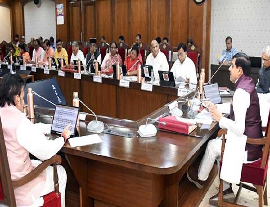 देश के चहुँमुखी विकास, जन-कल्याण और स्वास्थ्य व्यवस्थाओं को सुदृढ़ करने के लिए 21 हजार 485 करोड़ रूपये की स्वीकृति