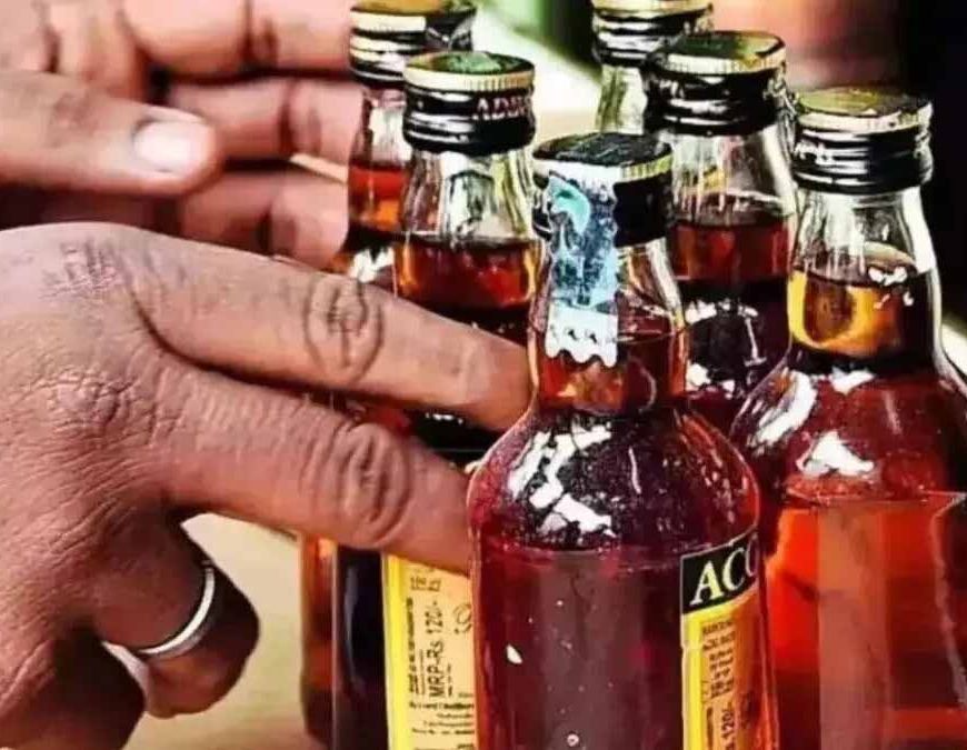 UP में तेजी से बढ़ी शराब पीने वालों की संख्या, राष्ट्रीय गिरावट के बीच चौंकाने वाले आंकड़े