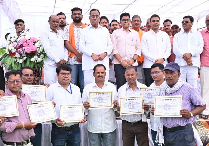 विकास कार्यों में नही होगी कोई कमी -राजस्व मंत्री  टंक राम वर्मा