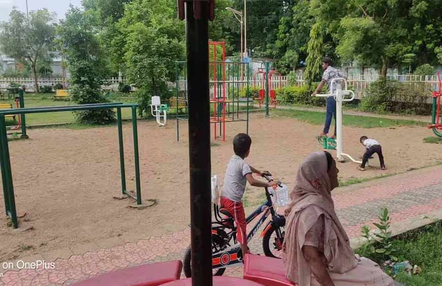 40 करोड़ की सरकारी जमीन विवाद में नया मोड़, 52 साल पुरानी रजिस्ट्री की होगी जांच
