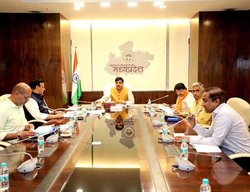 मेट्रो रेल यात्रियों की संख्या बढ़ाने के लिए पर्यटन विभाग का लें सहयोग : मुख्यमंत्री डॉ. यादव