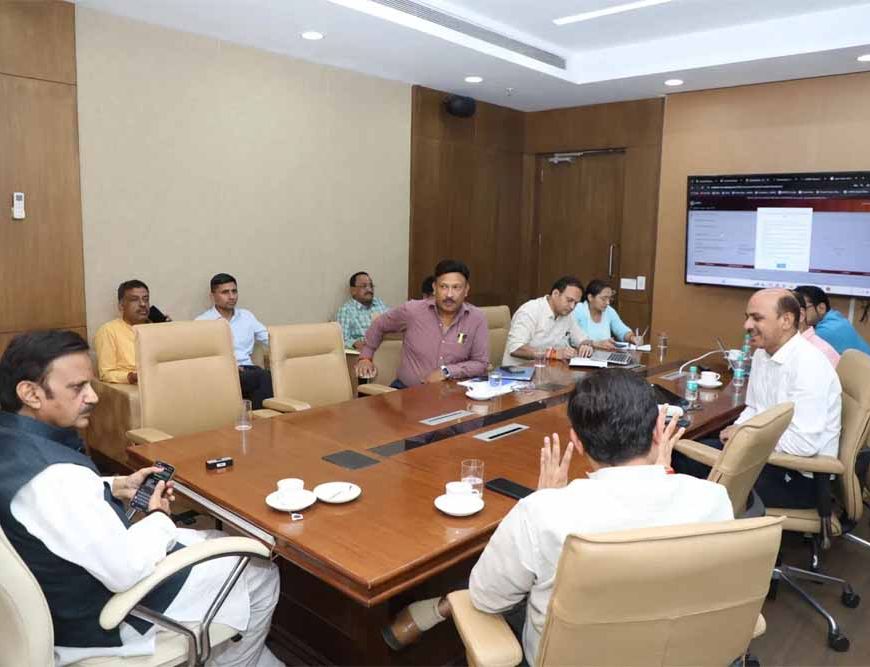 MP स्वास्थ्य विभाग में तबादलों के नए नियम लागू, एक स्थान पर 3 साल की सेवा अनिवार्य