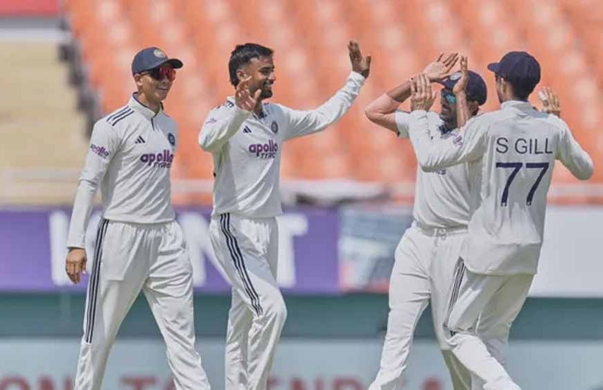 दूसरे दिन भी भारत का पलड़ा भारी, अफगानिस्तान 113/5 पर संघर्षरत