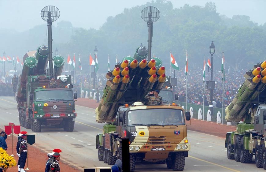 भारत ने बढ़ाई परमाणु ताकत! 190 तक पहुंचा न्यूक्लियर हथियारों का जखीरा, पाकिस्तान को लेकर भी बड़ा खुलासा