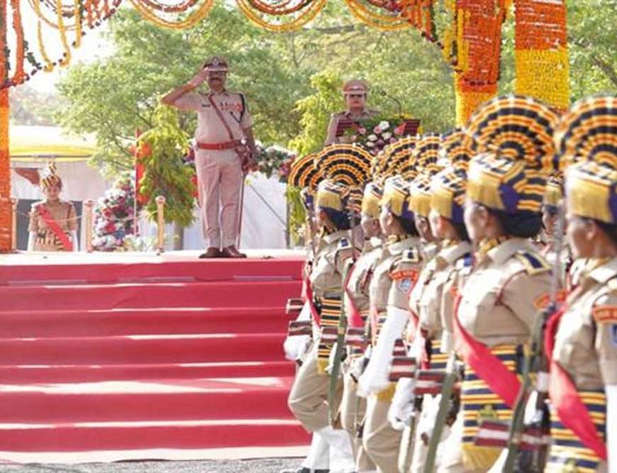 देशभक्ति के जज्बे, अनुशासन और आत्मविश्वास से सराबोर दीक्षांत परेड ने किया रोमांचित
