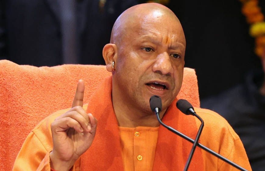 UP की महिलाओं को CM योगी का बड़ा तोहफा, मुफ्त आवास और स्वास्थ्य सुरक्षा योजना का मिलेगा लाभ