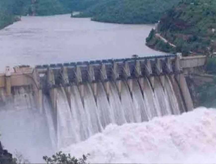 भाखड़ा बांध में बढ़ा जलस्तर, पंजाब-हरियाणा के किसानों को ज्यादा सिंचाई करने की सलाह