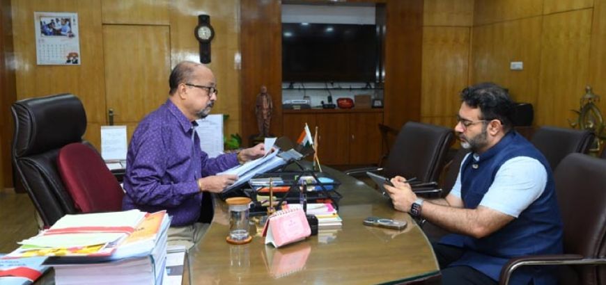 विशेष पिछड़ी जनजातियों के बच्चों की शिक्षा को प्राथमिकता दें- राज्यपाल डेका