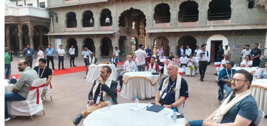 BRICS Agriculture Conference: इंदौर की हेरिटेज वॉक पर निकले विदेशी मेहमान, जाना होलकरकालीन इतिहास