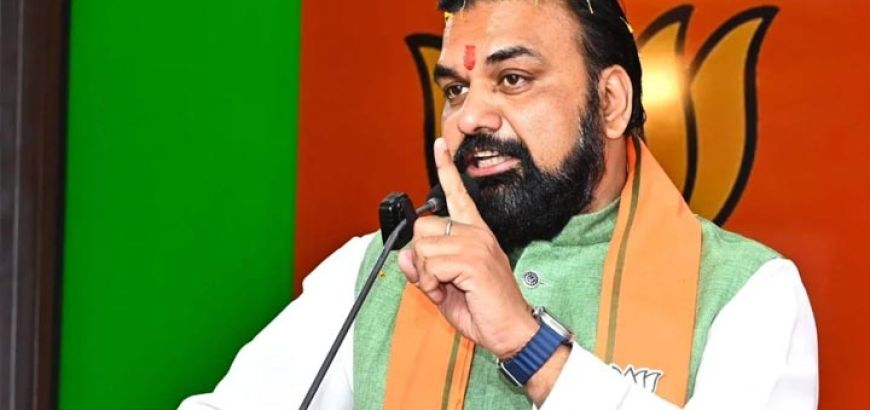 बिहार में कोचिंग संस्थानों पर नया नियम, स्कूल-कॉलेज समय में नहीं लगेंगी क्लासें, CM सम्राट चौधरी का ऐलान