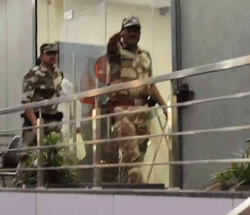 9 दिन बाद फिर ED के सामने पेश हुए रमन अरोड़ा, 2 घंटे तक चली गहन पूछताछ