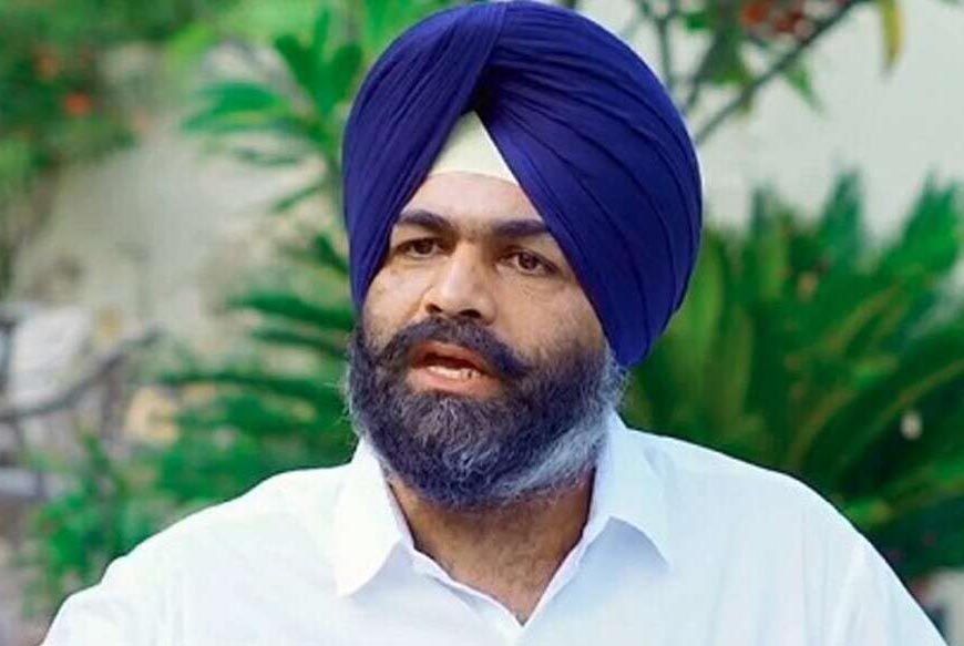 कनाडा एयरपोर्ट से लौटाए गए अकाली नेता बंटी रोमाणा, पंजाब के मामलों के चलते नहीं मिली एंट्री