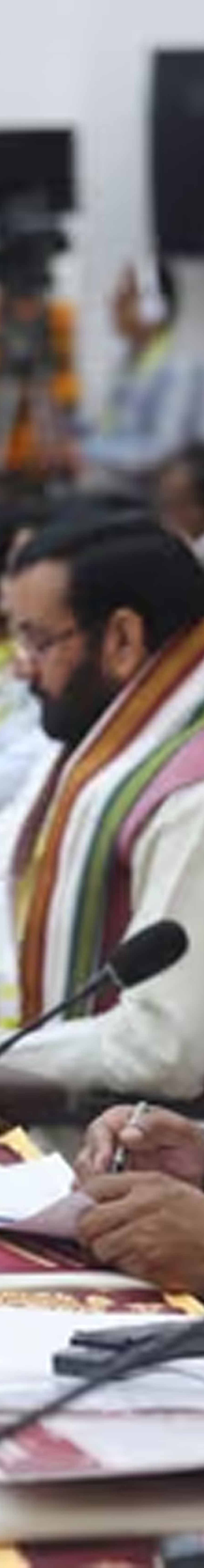 नीति आयोग में हेमंत सोरेन की बड़ी मांग, मेडिकल कॉलेजों से लेकर 1.36 लाख करोड़ बकाया का मुद्दा उठाया