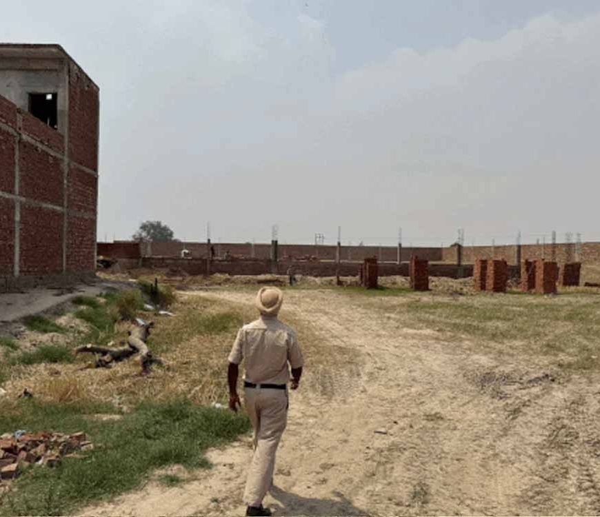 अमृतसर में अवैध कॉलोनियों पर बड़ी कार्रवाई, नोटिस के बावजूद निर्माण जारी रहने पर चला बुलडोजर