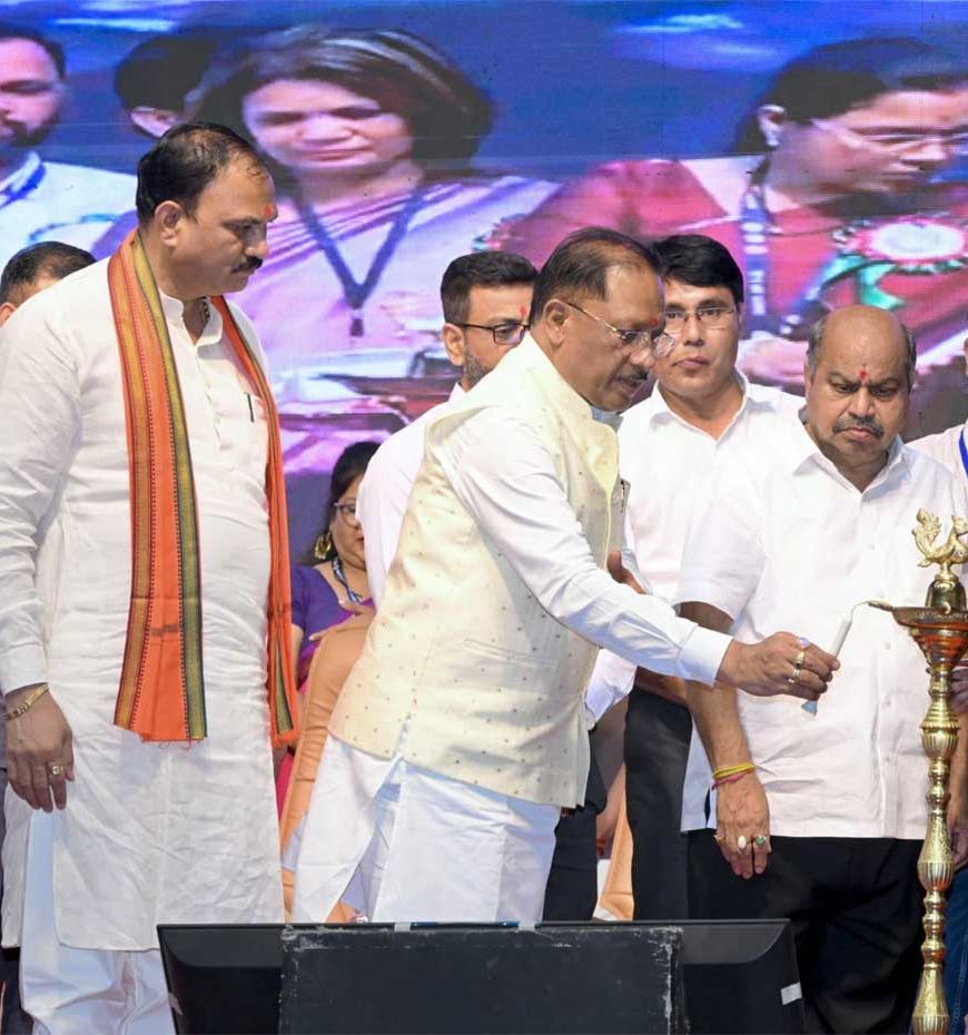 ढाई वर्षों में प्रदेश के स्वास्थ्य सेवाओं में हुए व्यापक विस्तार से स्वास्थ्य सेवाएं हुई सुदृढ़ : मुख्यमंत्री  साय