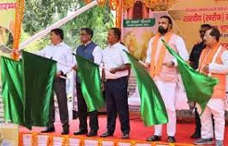 बिहार में खरीफ महाभियान-2026 की शुरुआत, सीएम ने किसान जागरूकता वाहनों को दिखाई हरी झंडी